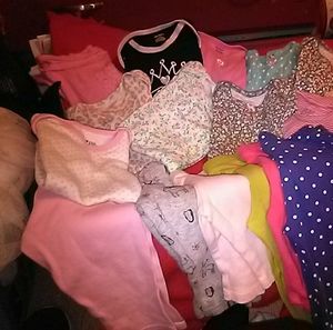 Baby girls clothes 3-12 mo. In great condition pri